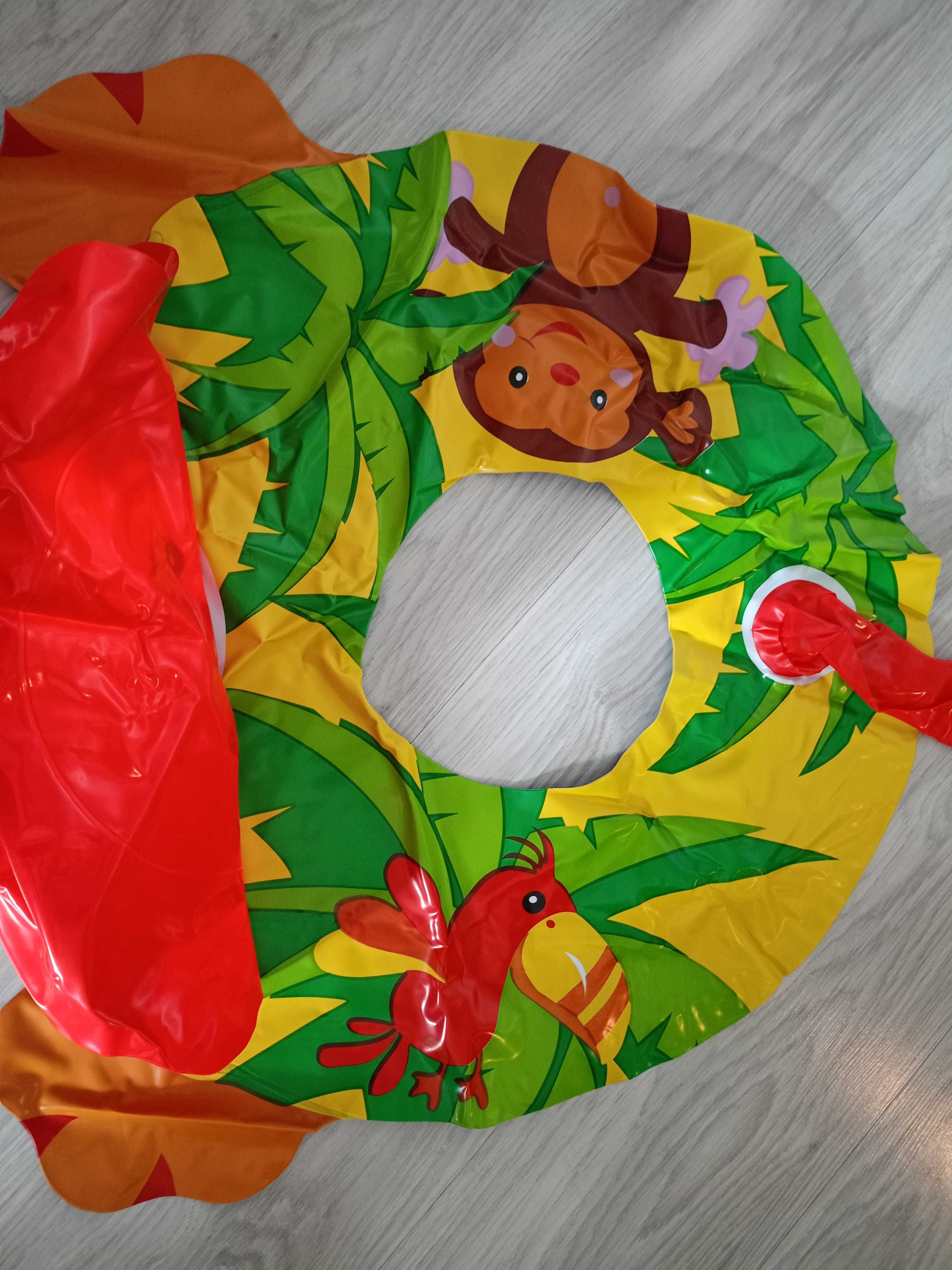 Нов детски пояс Intex + подарък плажно пончо
