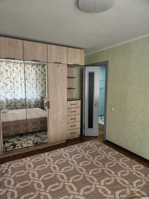 L8! Сдаётся в аренду 2-ком на  Ц-5 Алайский Рынок