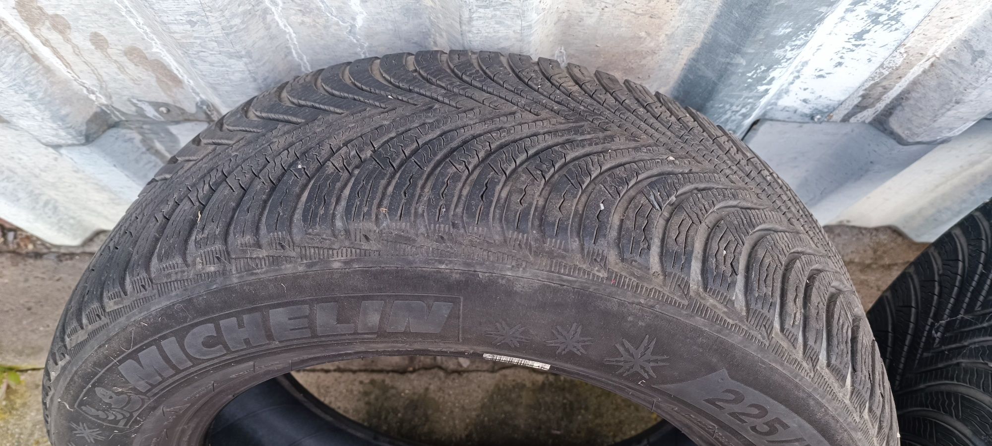 Зимни гуми Michelin 225/55/16