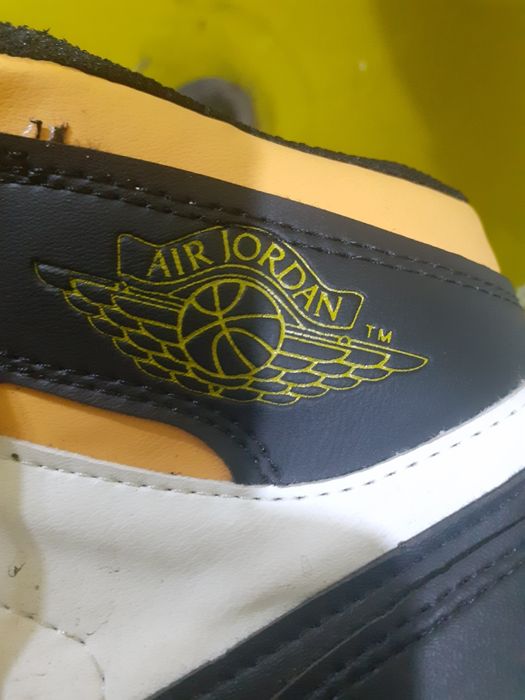 Vand Air jordan 1 yellow ochre