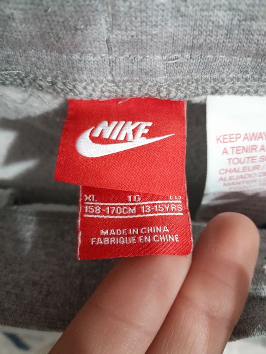 Pantaloni nike originali