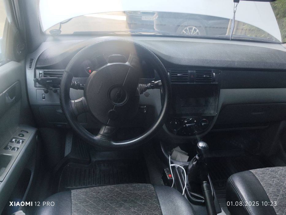 Lacetti 1.8 mexanika 2009 arenda