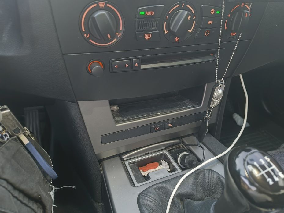 Bmw e61 2.5d din 2006