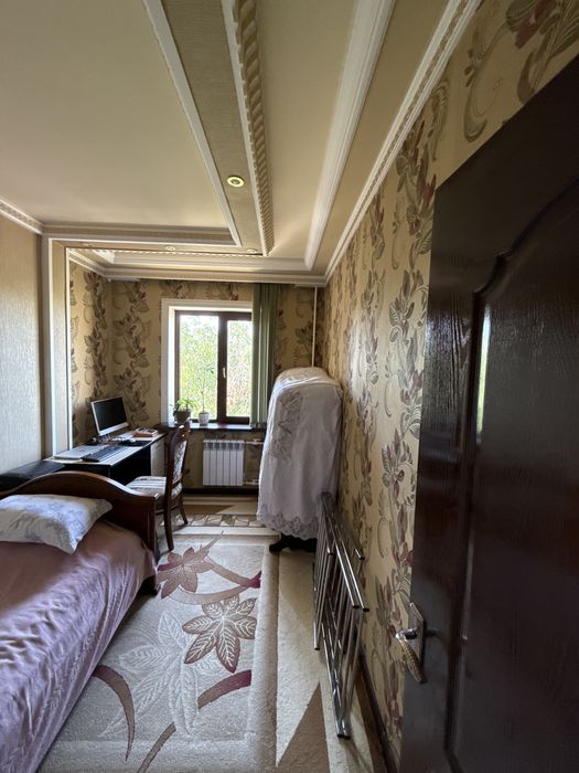 Srochna sotiladi naqdga 79000 $ tinchlik metroda