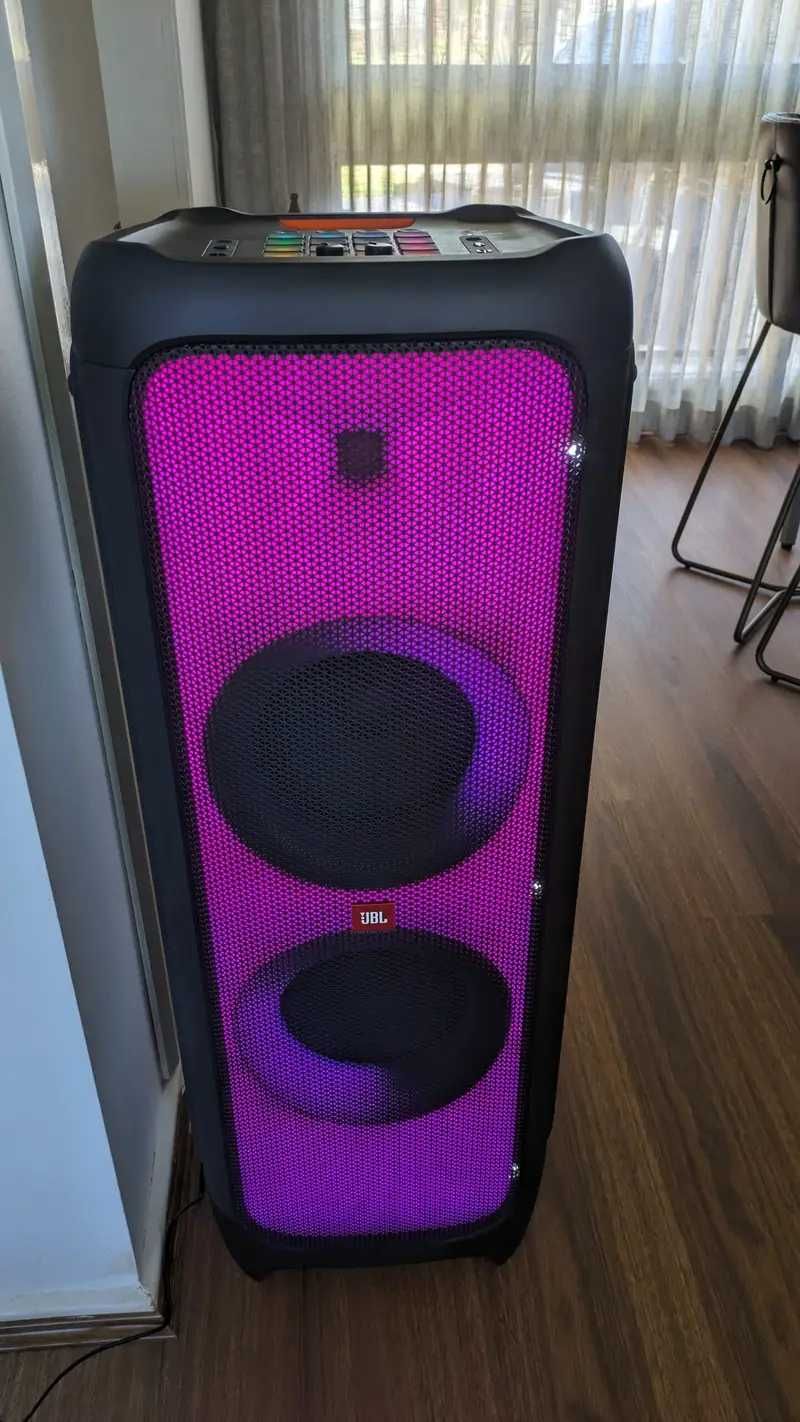JBL Partybox 1000, 1100W Перфектна