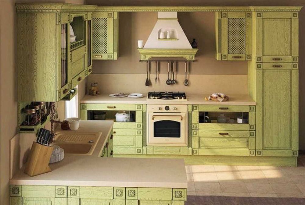 Кухненски шкафове от Масив по поръчка/проект. Маси и плотове.