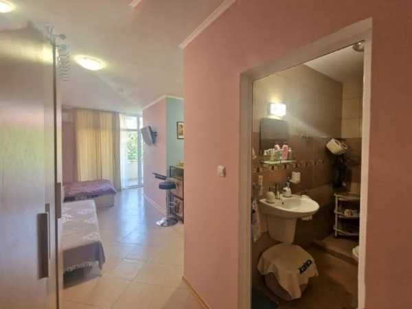 Продава се Едностаен апартамент в к.к. Слънчев бряг - 52 кв.м за 1058 €/кв.м - Снимка #5