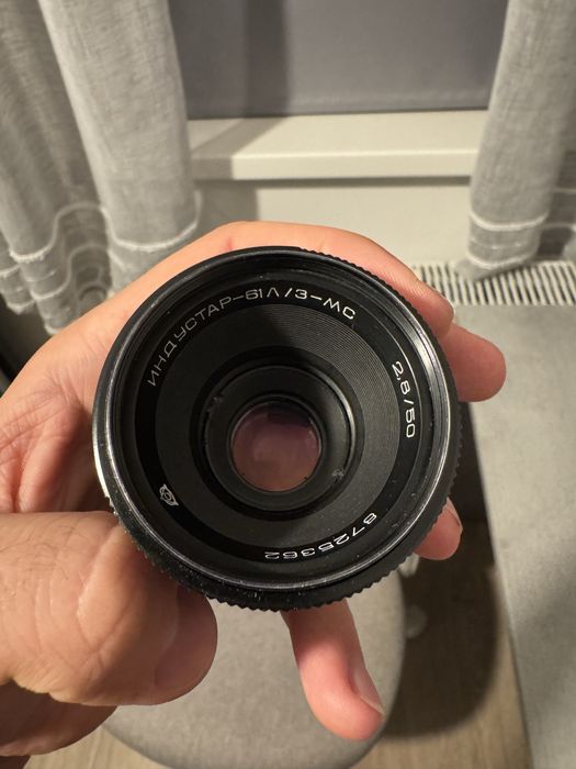 Obiectiv f.2,8 Sovietic M42- Industar 61L/3MS