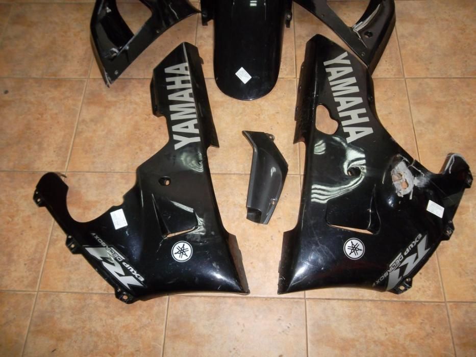 Спойлери за Yamaha YZF-R1 RN01 1998 - 1999г.