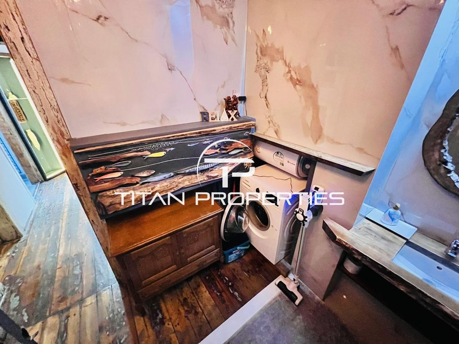 Дава се под наем Двустаен апартамент в Бургас, Център - 70 кв.м за 510 € - Снимка #8