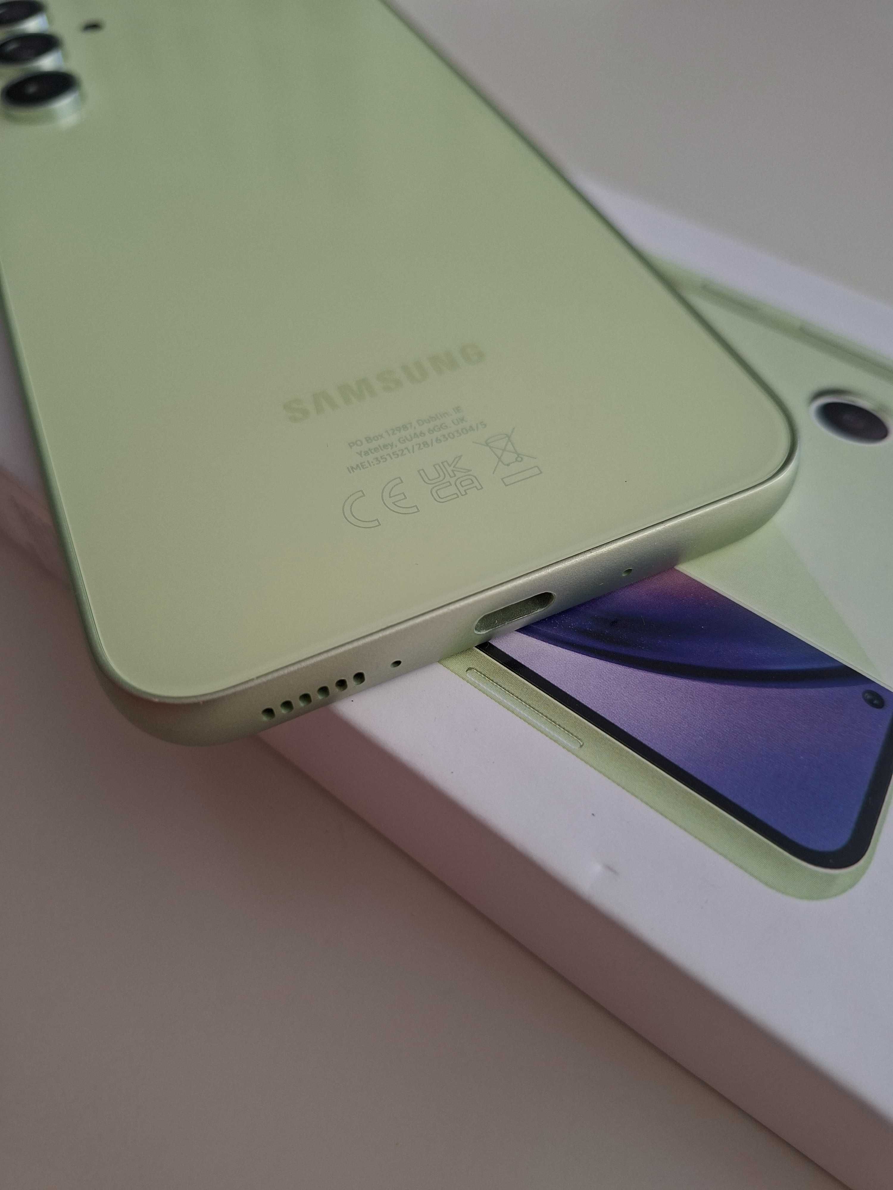 Запазен!Samsung A54 256 в отлично състояние