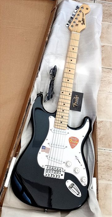 Электро-гитара Fender Stratocaster.