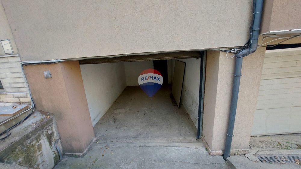 Продава се Гараж / Паркомясто в Варна, Бриз - 22 кв.м за 1182 €/кв.м - Снимка #1