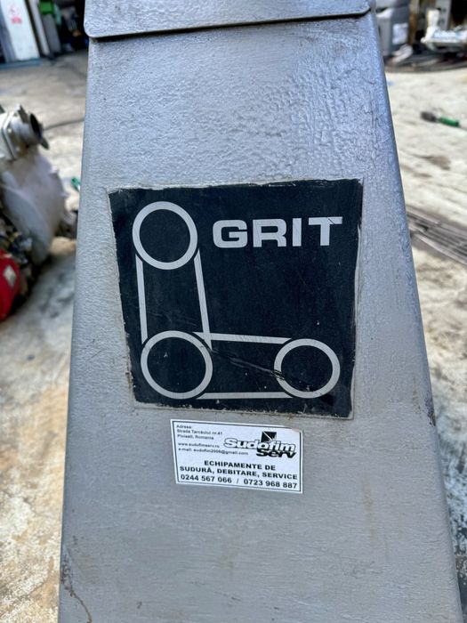 Masina de slefuit cu banda (polizor) Grit