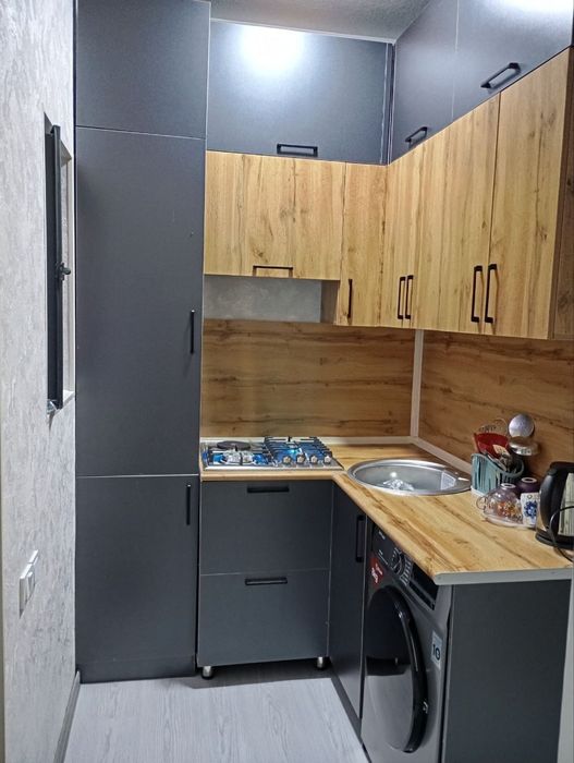 Срочно Продается 2 комнатная квартира