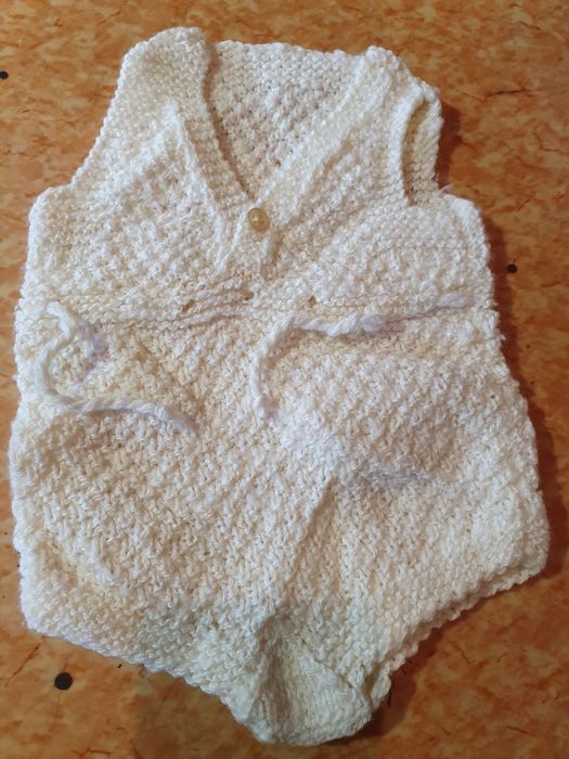 Бебешки дрешки, новички