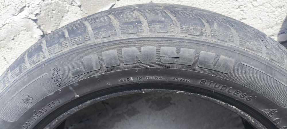 Продам зимние шины
