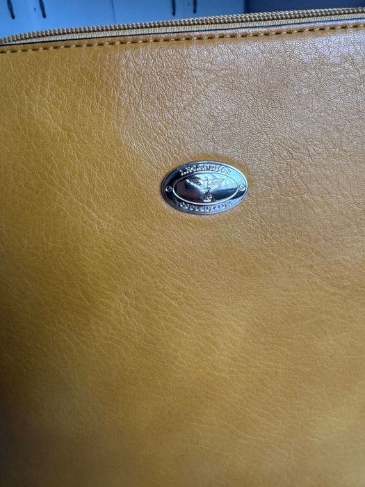 Чанта Бежова Нова