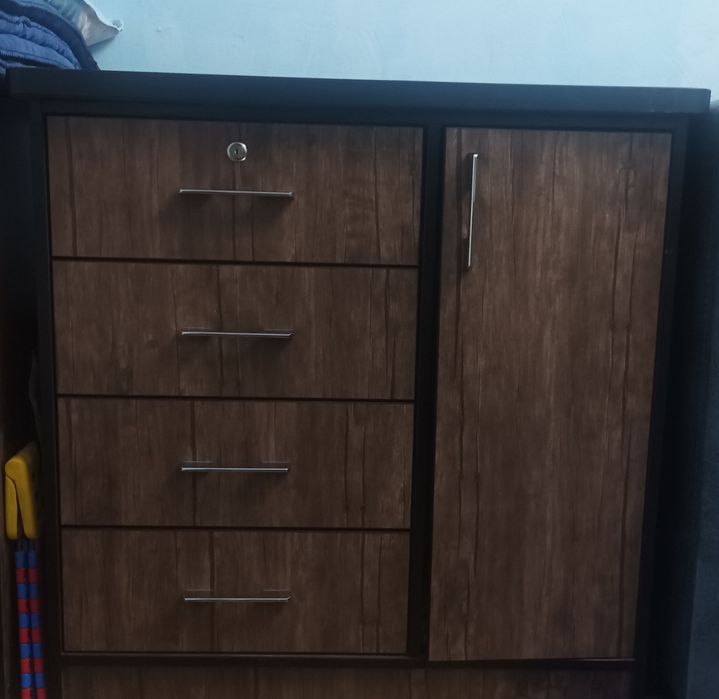 2 Комодa     2 ta tortma