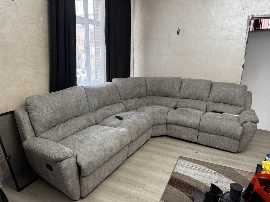 Диван угловой б/у