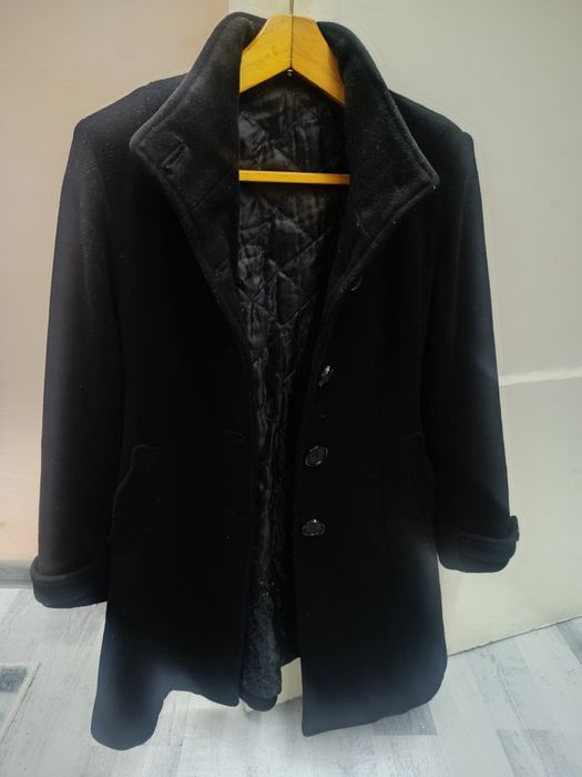 Продается женское пальто, размер 44