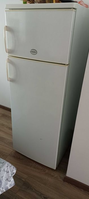 Секция + хладилник