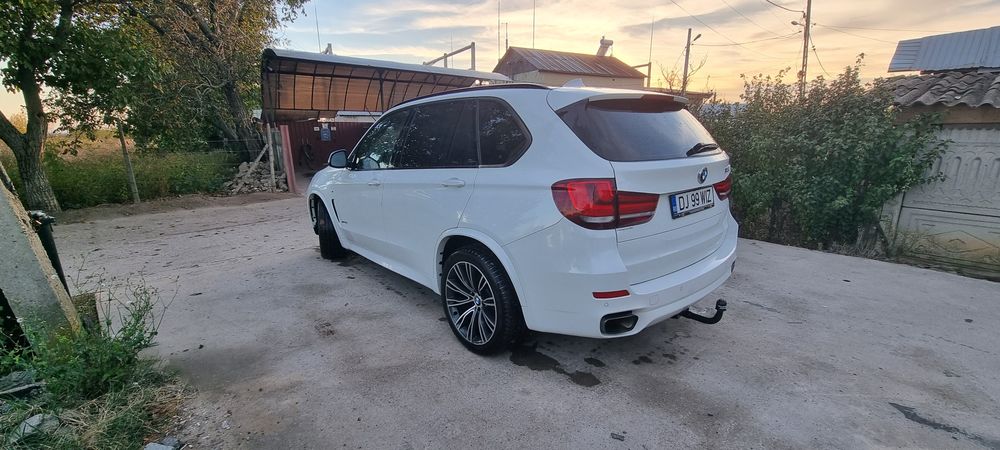 Bmw x5 2015 km reali 118.000 4.4 i 450 cp