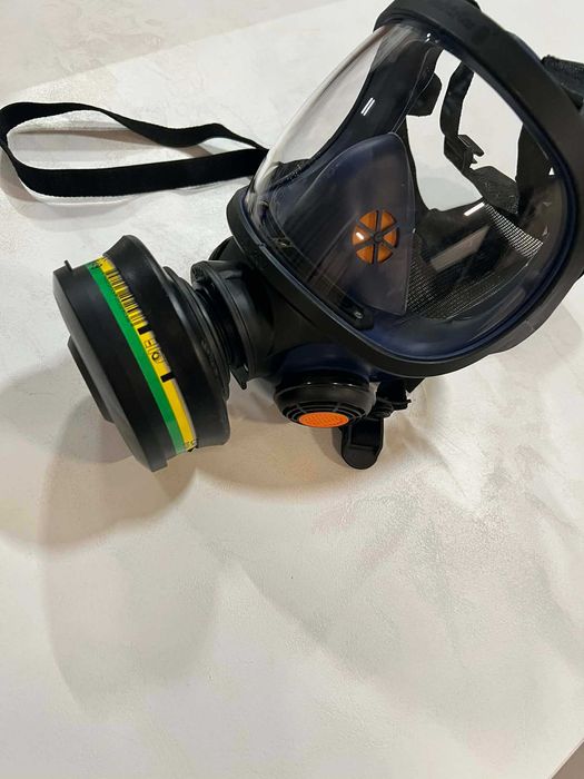 Целолицева маска Sundsrom SR 200