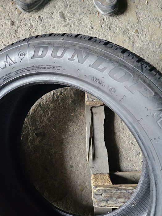 4 anvelope iarna 235 55 19 Dunlop 6.3mm