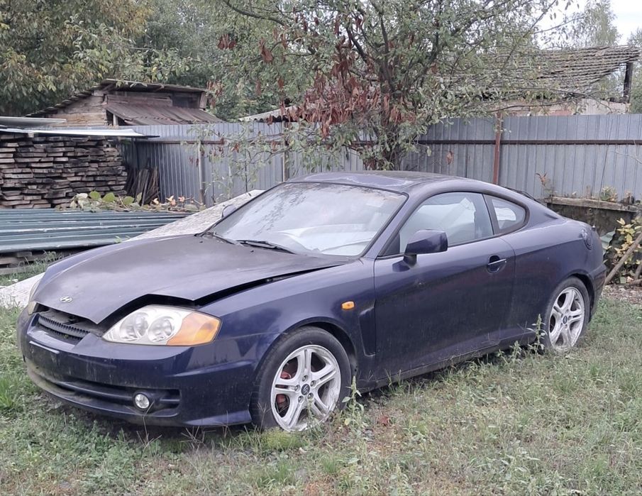 Vând Hyundai coupe 2.7 benzină