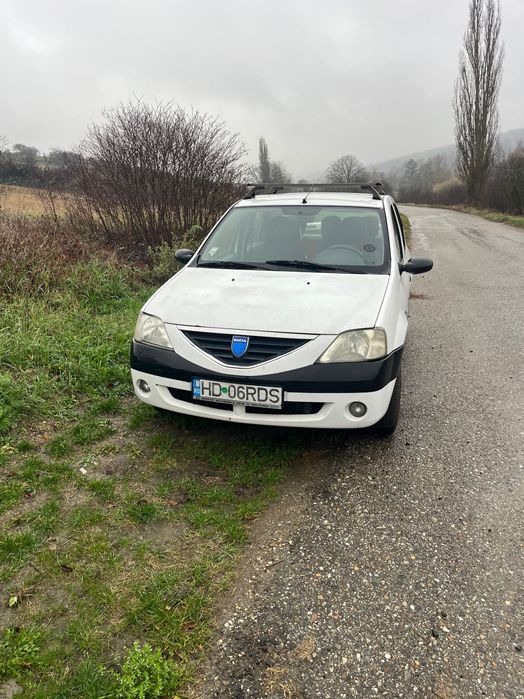 Dacia Logan Laureate af 2005 înmatriculat și în stare de functionare