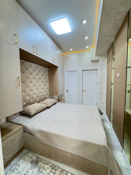 Срочна продаётся квартира метро новза новостиройка