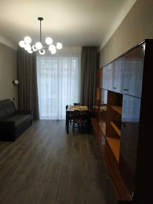 Дава се под наем Двустаен апартамент в София, Център - 55 кв.м за 357 € - Снимка #1