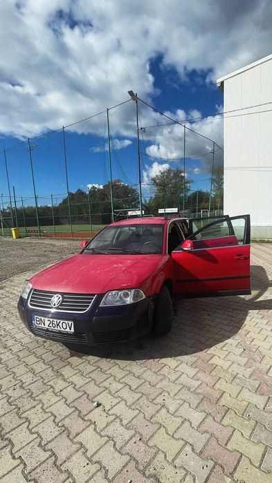 Vând Volkswagen Passat