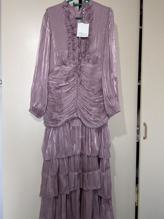 Продам новое платье