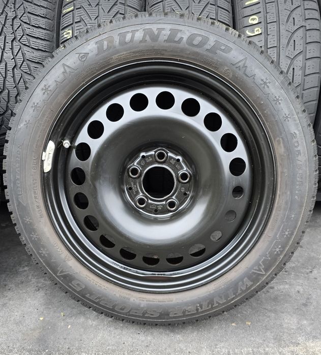 4 jante Mercedes cla 17 cu anvelope iarnă Dunlop 205/55/17