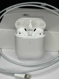 Vand AirPods 2 cu carcasa incarcare wireless