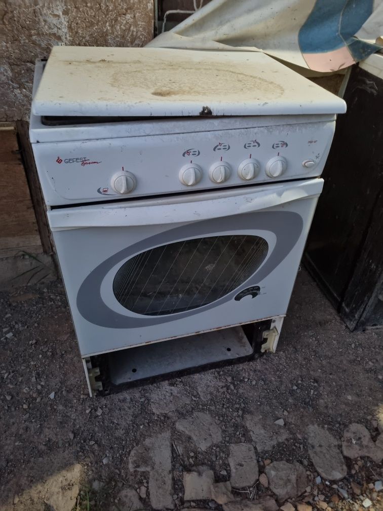 Продаётся брус  и металичиски трубы