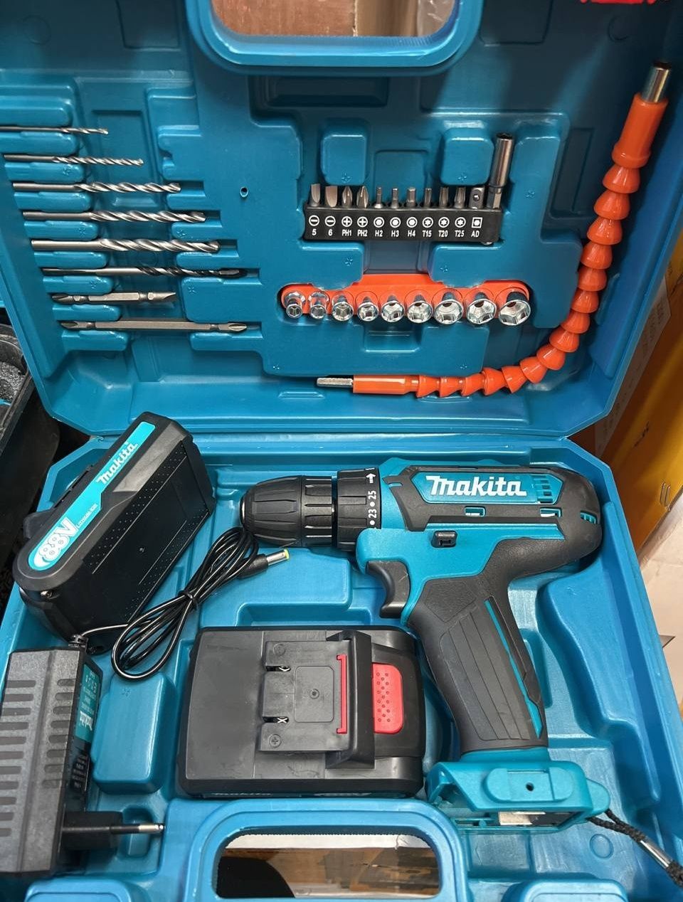 Новые шуруповерты дрель Makita - Dewalt - Bosch