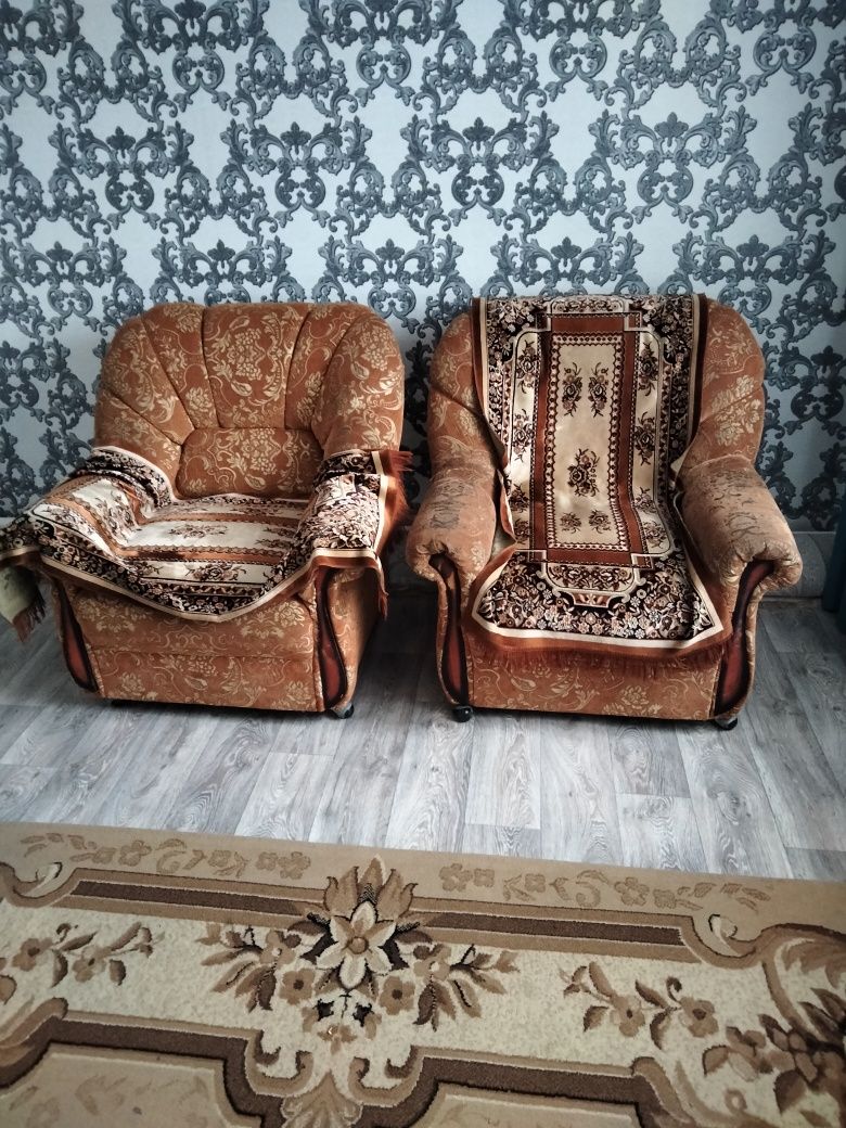Гостиной мебель продается