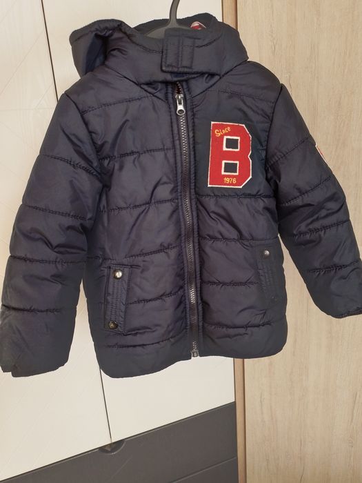 Продам детскую куртку