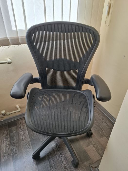 Herman Miller модел (Aeron)- ергономичен (работен) офис стол