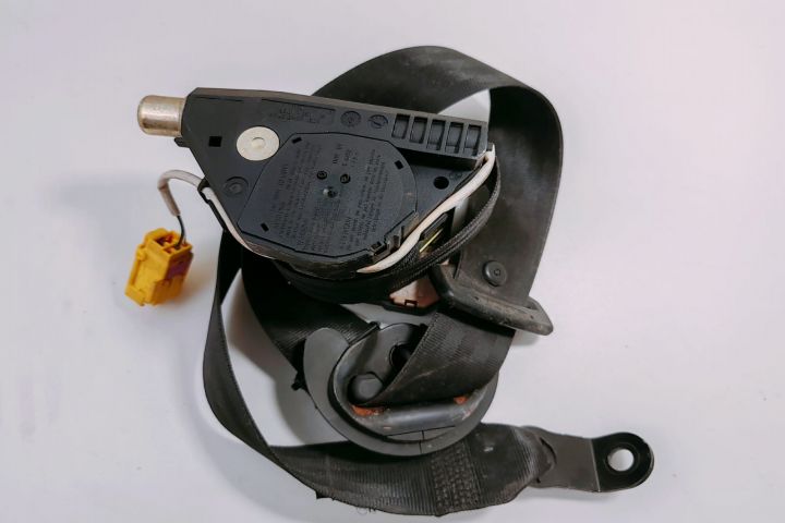 Centura de Siguranta  dreapta fata 193857737 / 1T1857706 Volkswagen V