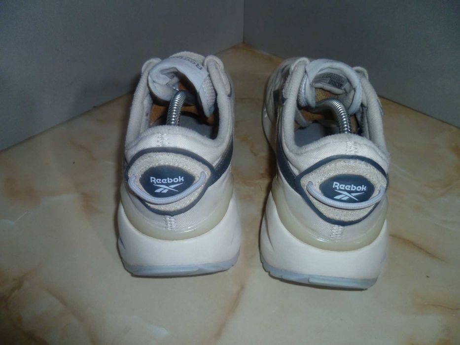 REEBOK маратонки №38