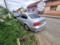 BMW 318 I an 2011