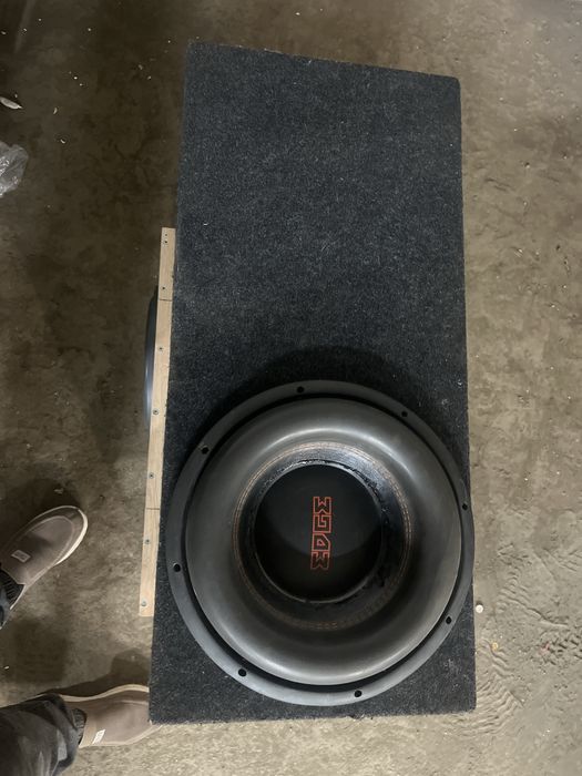 Продам саб EDGE 122spl