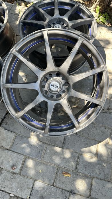 Продам диски 18R 5*114.3