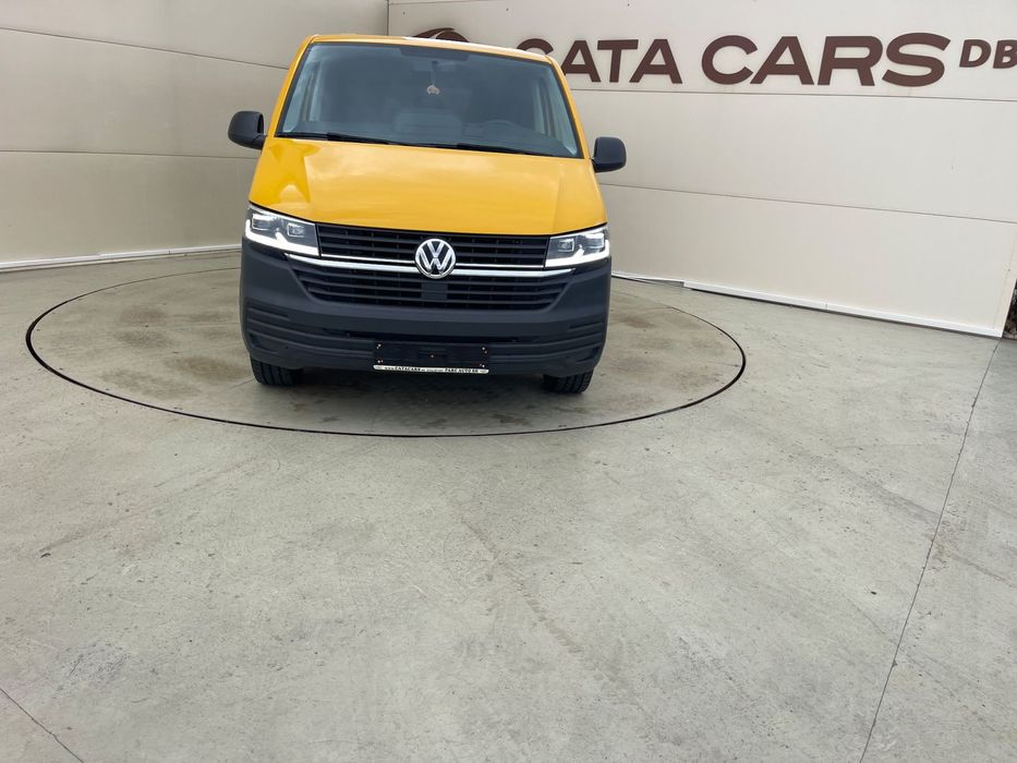 Volkswagen Caravelle Vw Caravelle 2.0TDI, 150CP, 8LOCURI, LED, Climatronic, Pilot, Webasto