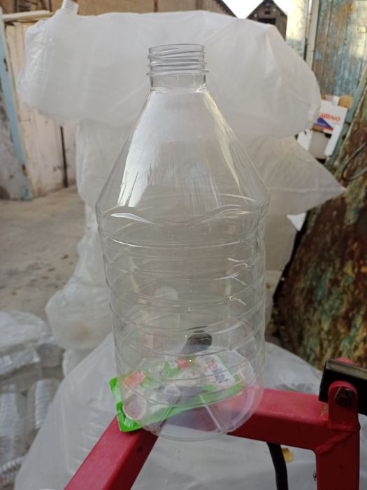 Продам Баклашка бутылка 5 литровая новая без крышки продам за 50 тенге