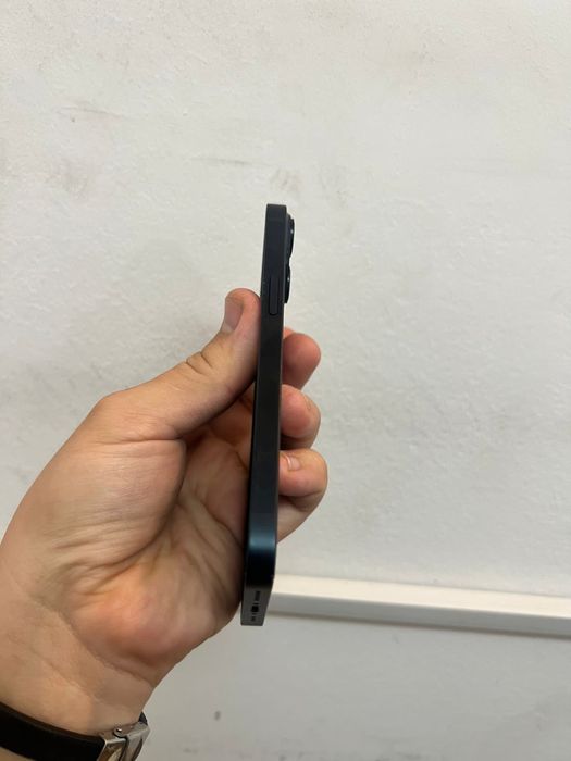 iPhone 14 Carcasa Recarosare